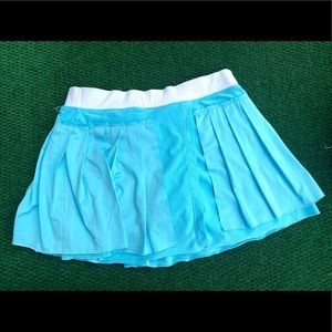 ~ Vintage Y2K NIKE tennis skirt✨

* It is a SIZE S!